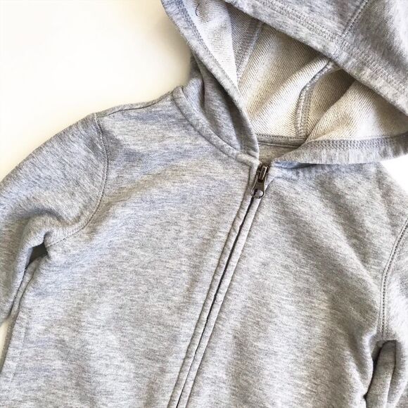 Joe Fresh  gray zip up hoodie VGUC 2T - Picture 2 of 4